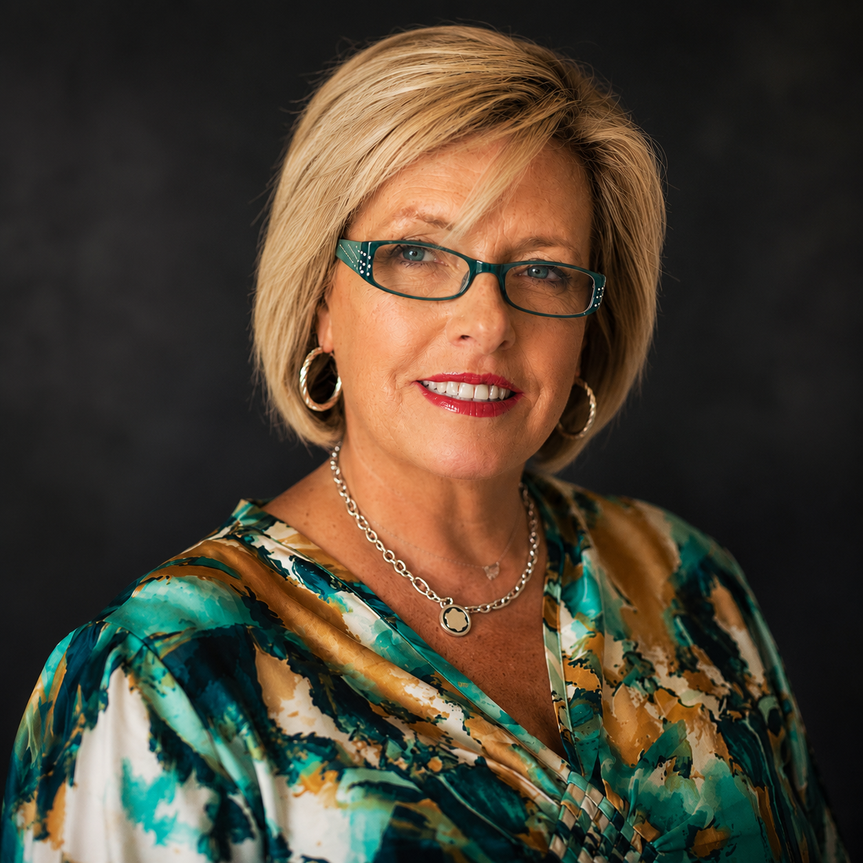 Davlynne Lidbetter - top women leaders this emirati women's day